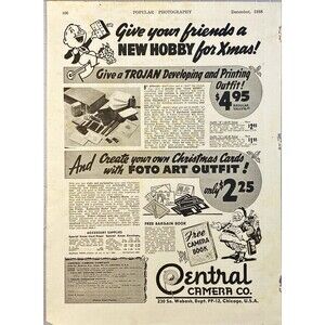 Central Camera Co. "Give Your Friend a New Hobby for Christmas"Vtg Print Ad 1938